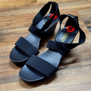 Ralph Lauren Renee wedge heels 6B